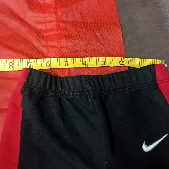 Nike Black and Red Sweatpants with Elastic Waistband - Picture 6 of 11